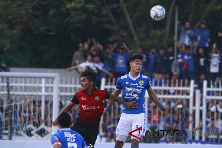 PSKC Cimahi lawan Persib Bandung