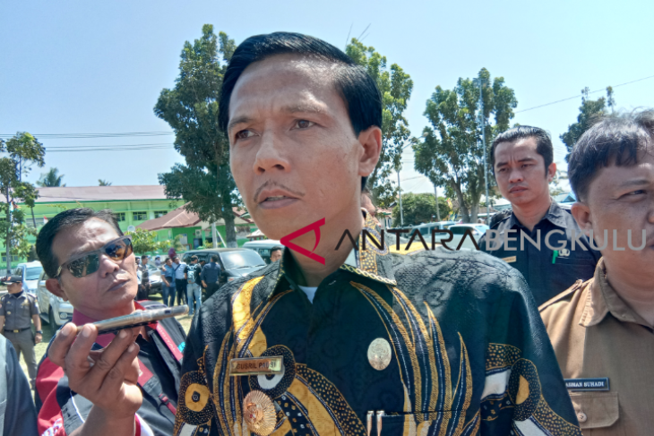 Bupati Kaur dorong pengembangan investasi wisata