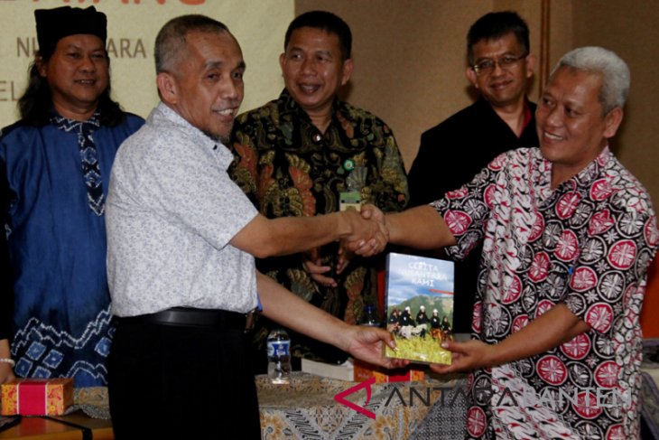 BUMN Hadir - Bedah Buku Siswa Mengenal Nusantara