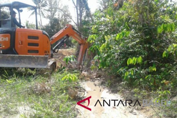 Pemkab Bangka Selatan turunkan tim atasi kekeringan sawah