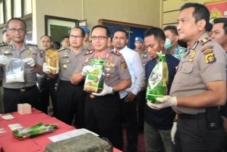 Polresta Jambi tangkap pemilik 3,8 kg sabu