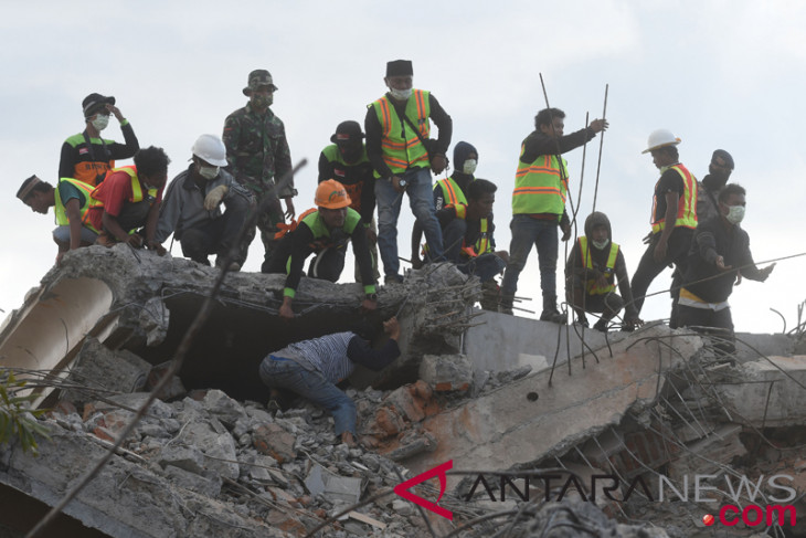 Death toll in Lombok quake rises to 108