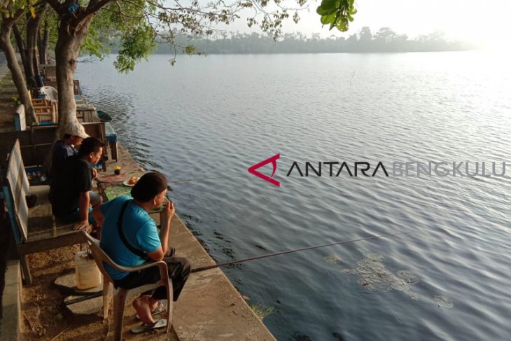 Danau Dendam Tak Sudah