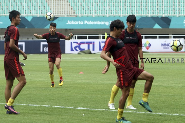 Latihan Timnas China U-19