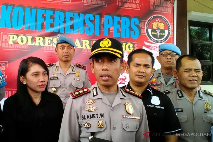 Polres Karawang tangkap kades terlibat pungli