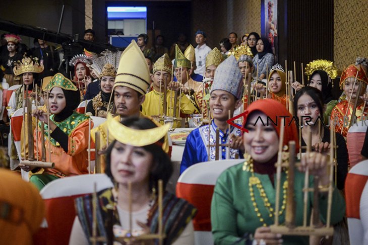 Parade cinta tanah air