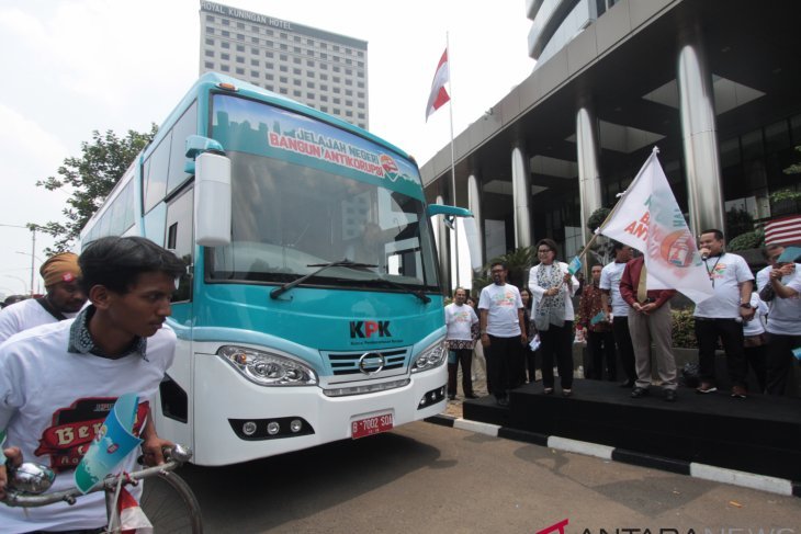 Pelepasan Bus Antikorupsi