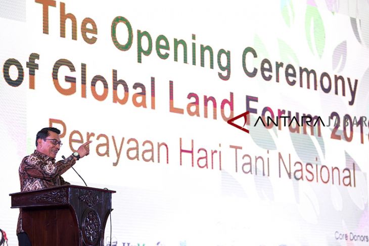 Pembukaan Global Land Forum 2018