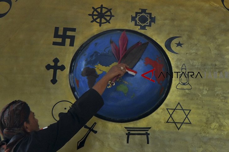 Ritual gong perdamaian dunia