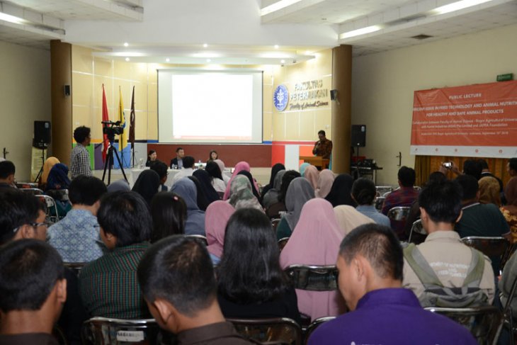Hadapi era Revolusi Industri 4.0, Fapet IPB dan Kemin Industries gelar Studium Generale