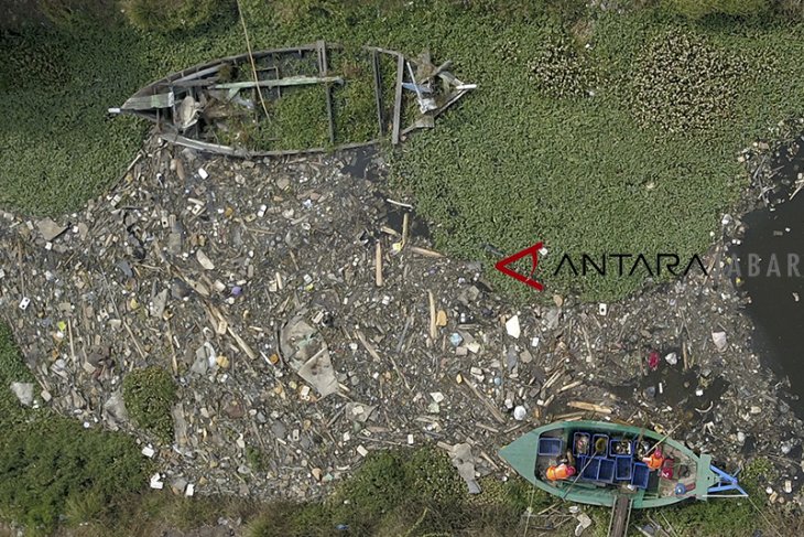 Target pengurangan sampah plastik