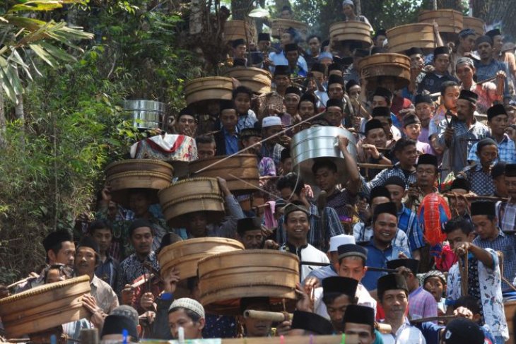 Tradisi nyadran Kyai Kramat