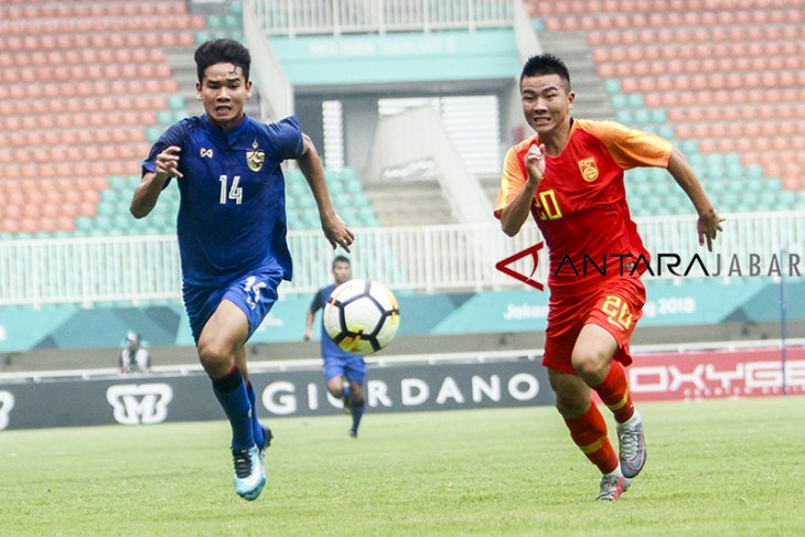 China U-19 melawan Thailand U-19