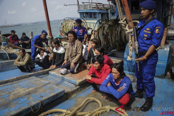 Penangkapan Kapal Nelayan Ilegal