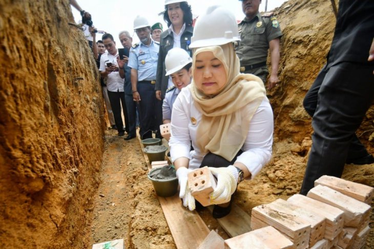 Bupati Muarojambi letakan batu pertama pembangunan lapas khusus perempuan
