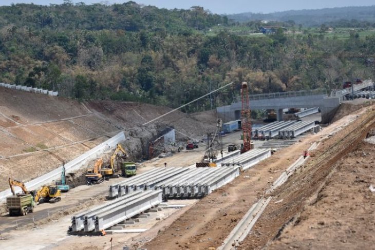 Pembangunan tol trans Jawa ruas Salatiga-Kartasura