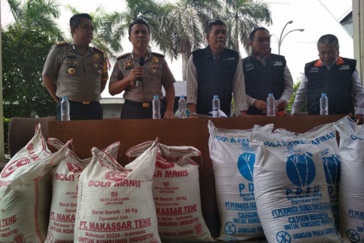 Gula Rafinasi Ilegal Rugikan Petani Dan Produsen