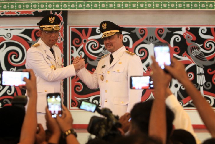 Penyambutan Gubernur dan Wagub Kalbar yang Baru