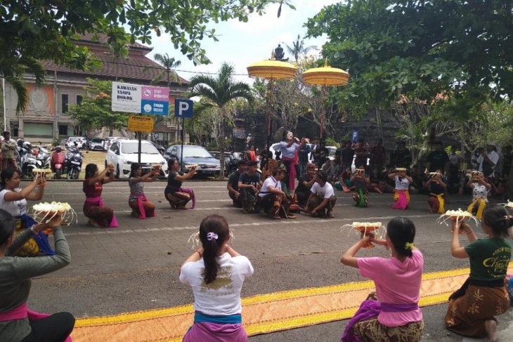 Utsawa Bali Sani, UNHI Denpasar libatkan ribuan seniman