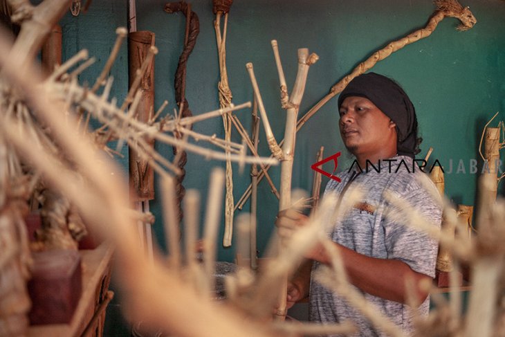 Bambu unik nusantara