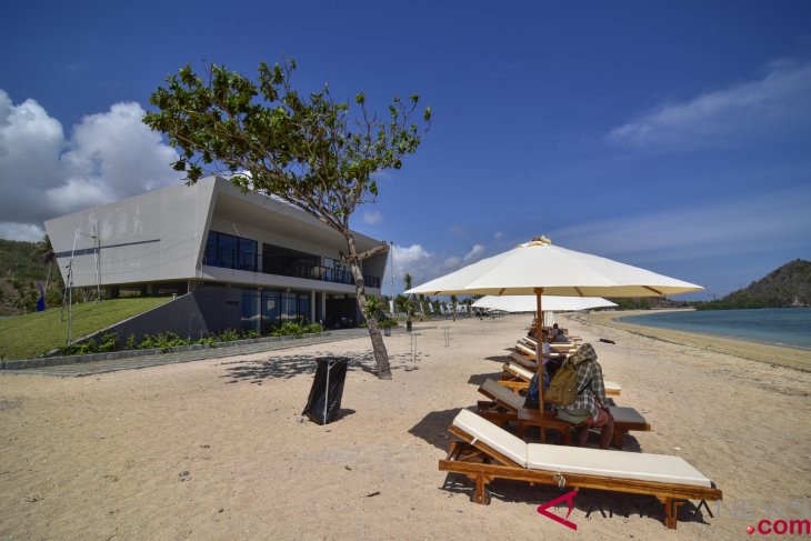 Lombok is safe to visit after series of quakes