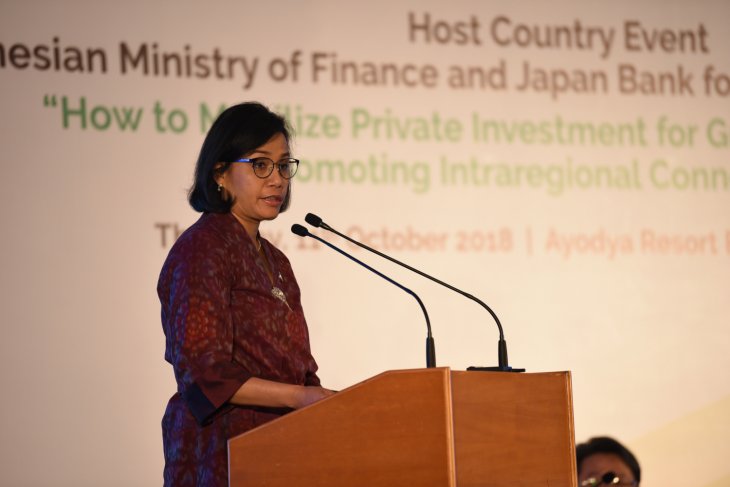 Finance minister calls for negotiations to ease trade tensions