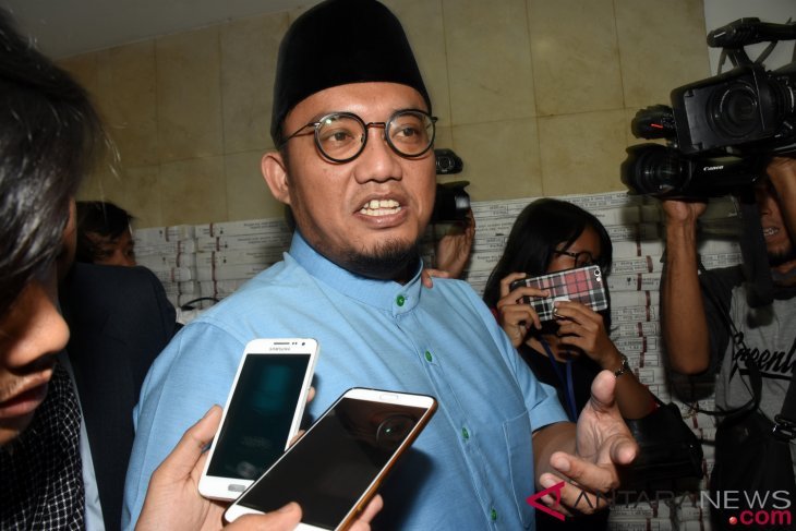 Pemeriksaan Nanik S Deyang dan Dahnil Aznar Simanjuntak