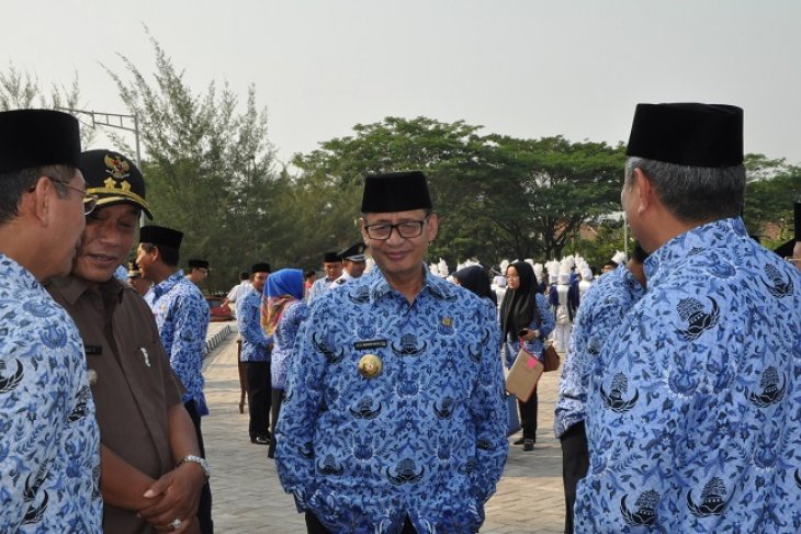 Gubernur Banten Tetap Perjuangkan Nasib Honorer