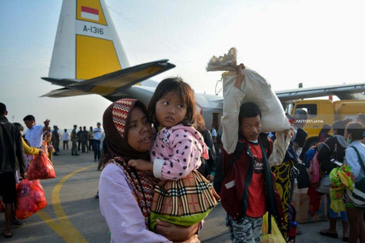 Kedatangan Pengungsi Korban Gempa Palu