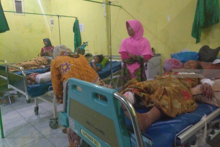 Korban Gempa Di Sumenep