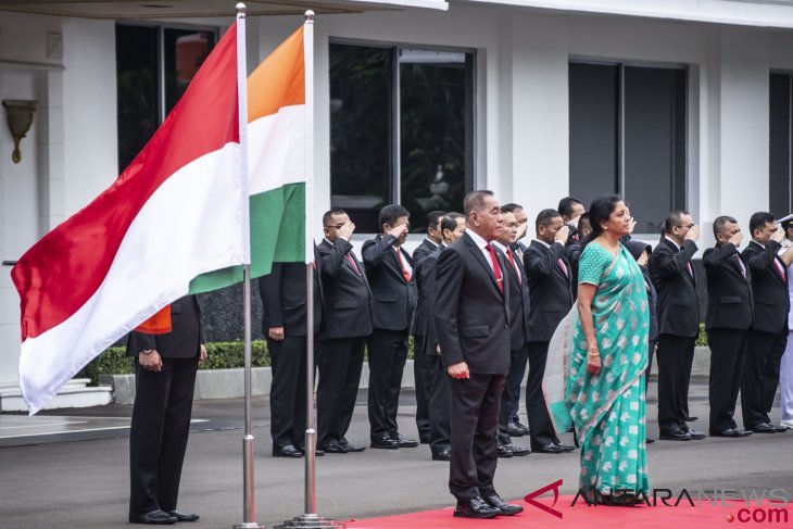 Kunjungan Menteri Pertahanan India