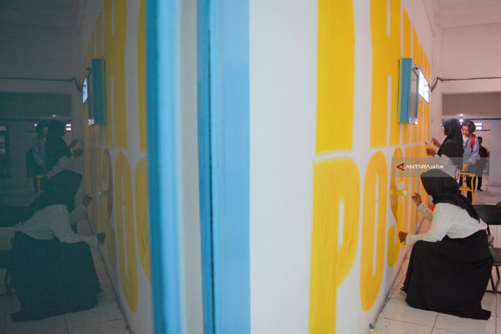 Mural Single Line Art 