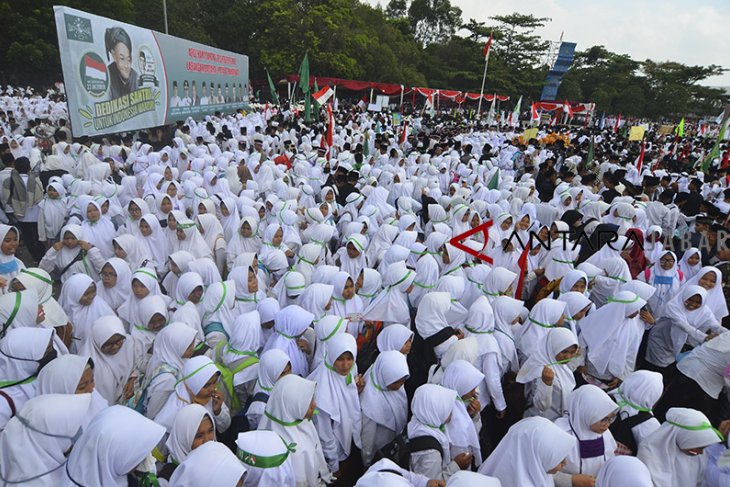 Peringatan Hari Santri Nasional di Tasikmalaya