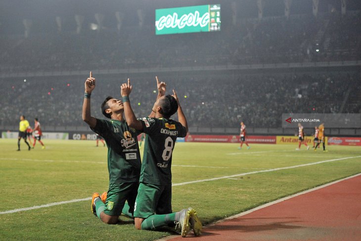 Persebaya Kalahkan Madura United