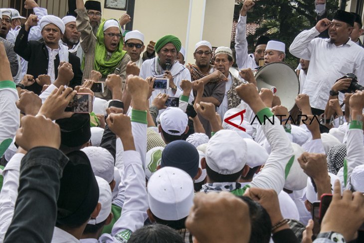 Putusan praperadilan SP3 Rizieq Shihab