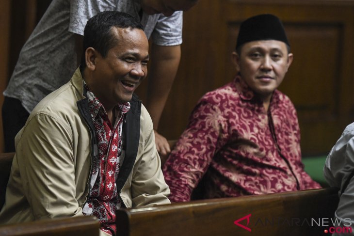 Sidang Tuntutan Kasus Suap APBD Lampung Tengah