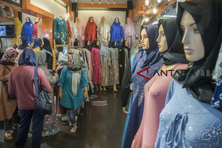 Target kenaikan pendapatan Pasar Baru