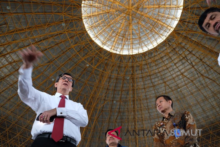 Tinjau Persiapan Perayaan Natal Nasional