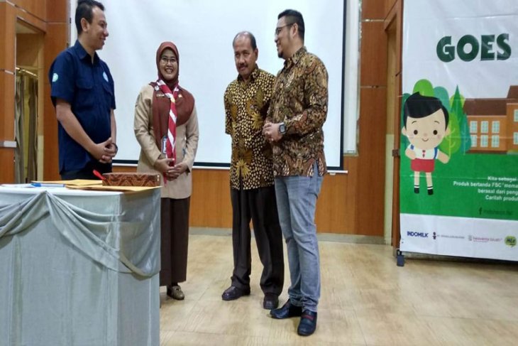 FSC berikan edukasi lingkungan ke Sekolah