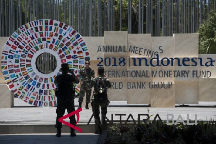Foto - Persiapan lokasi pertemuan IMF-WB