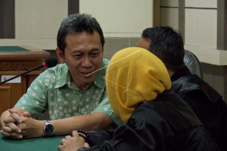 Sidang vonis Bupati nonaktif Kebumen