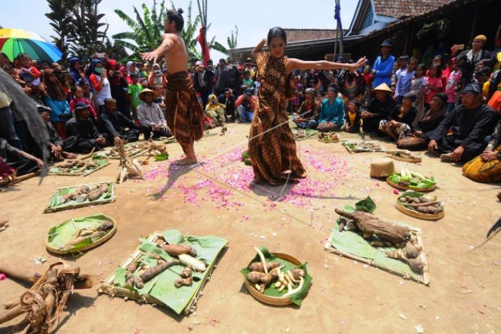 Tradisi kenduri palawija