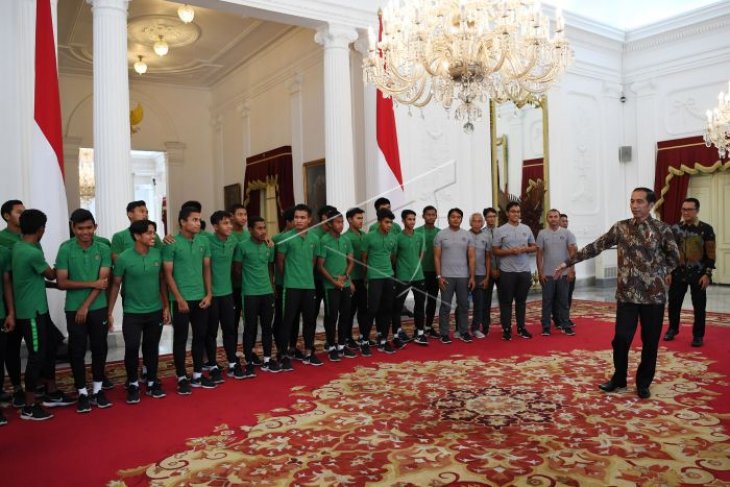 Presiden terima timnas U-16