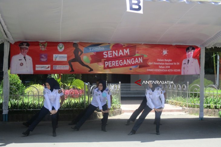 Lomba Senam Peregangan