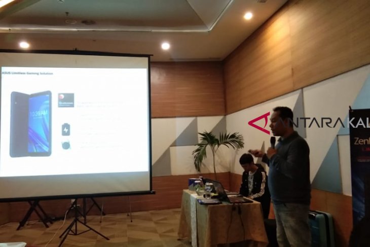 ASUS kenalkan Zenfone Max Pro M1 di Pontianak