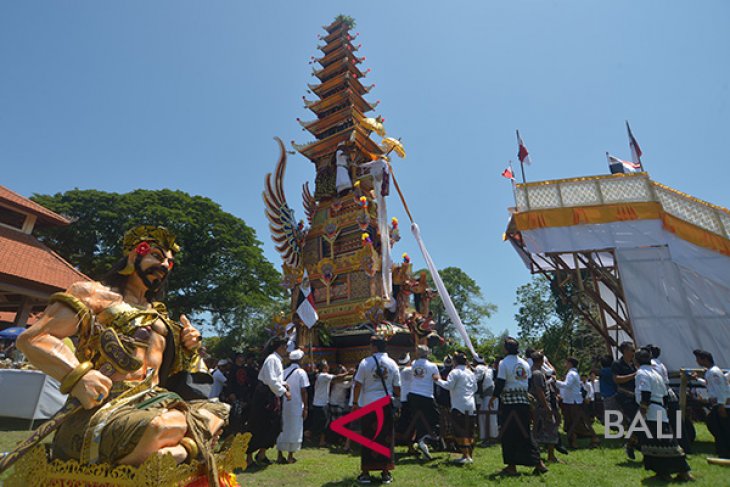 Ngaben akbar Puri Denpasar