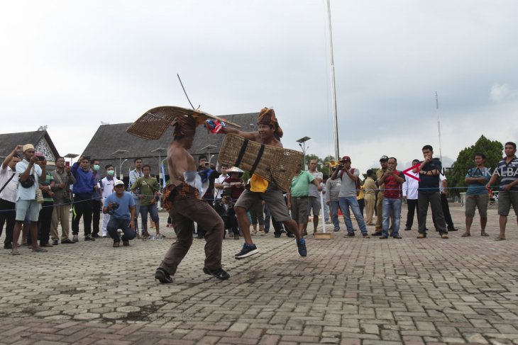 Olahraga Tradisional Dayak Kaltim