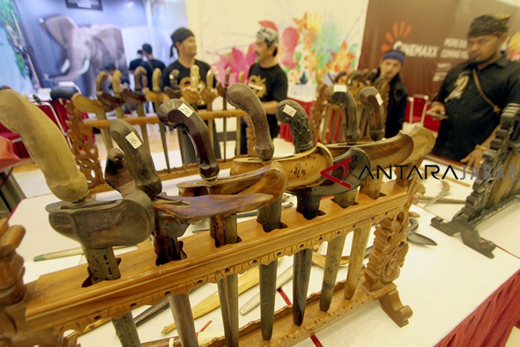 Pesona pusaka tanah Pasundan