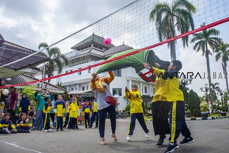 Pesta anak bangsa