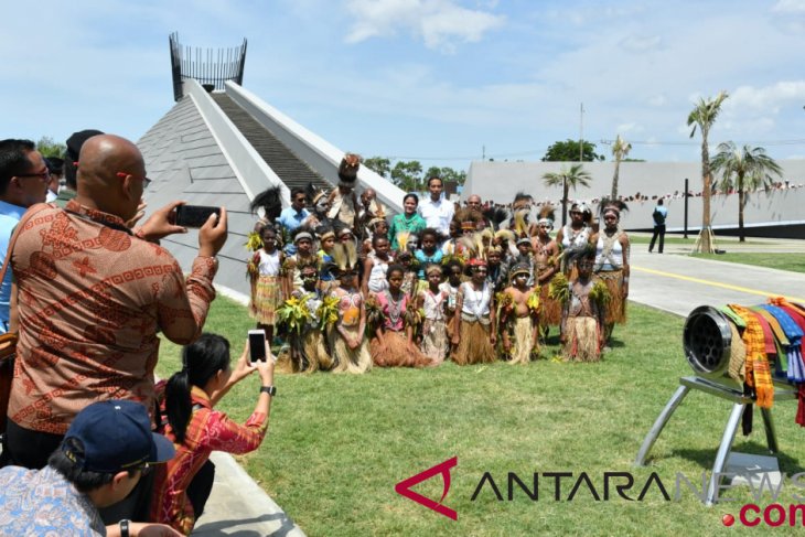 Jokowi inaugurates Time Capsule Monument in Merauke, Papua